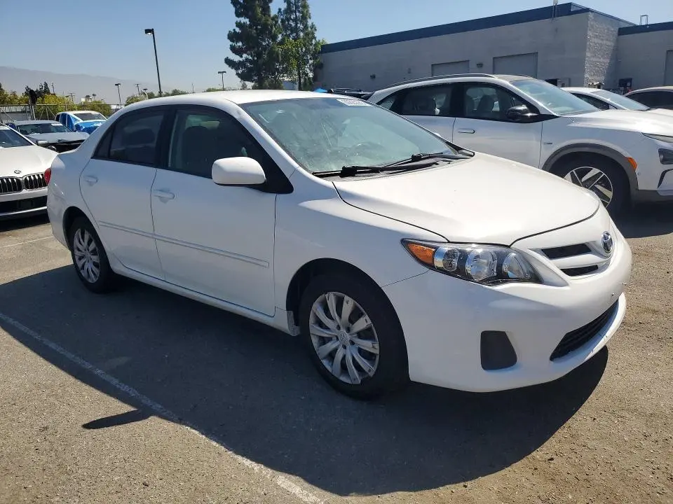 2012 TOYOTA COROLLA LE  