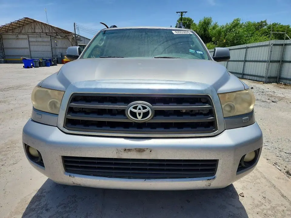 2012 TOYOTA SEQUOIA SR5  