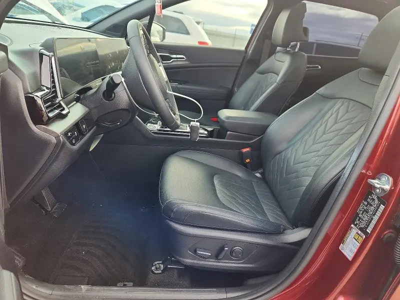 2025 KIA SPORTAGE X-LINE  