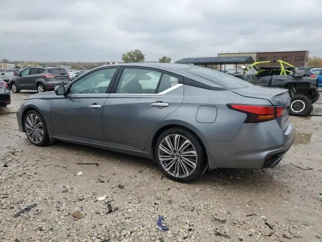 2023 NISSAN ALTIMA SL  