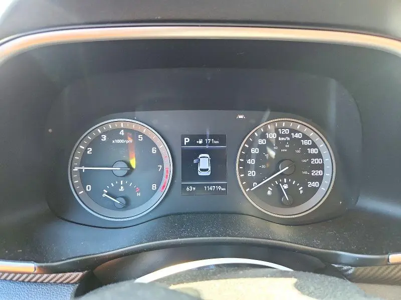 2020 HYUNDAI TUCSON SE  