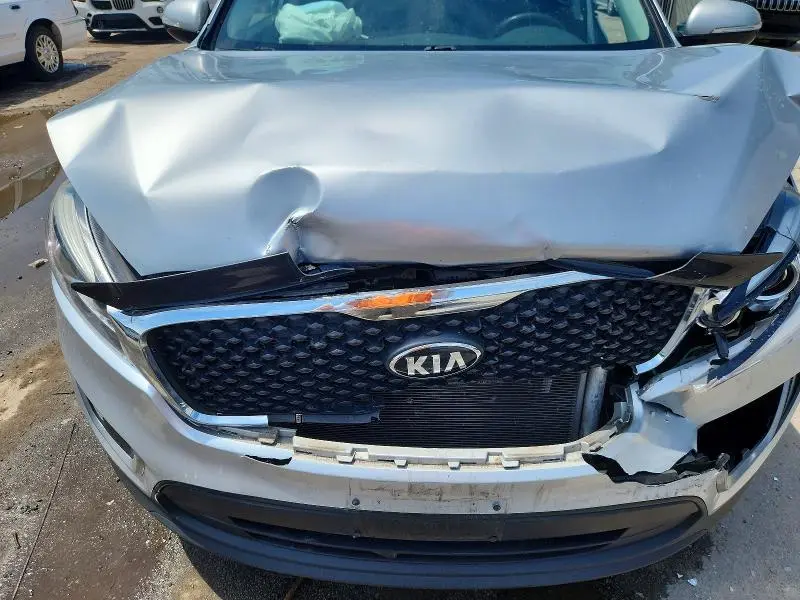 2018 KIA SORENTO L  