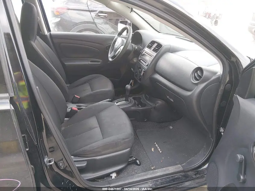 2017 NISSAN VERSA 1.6 S+