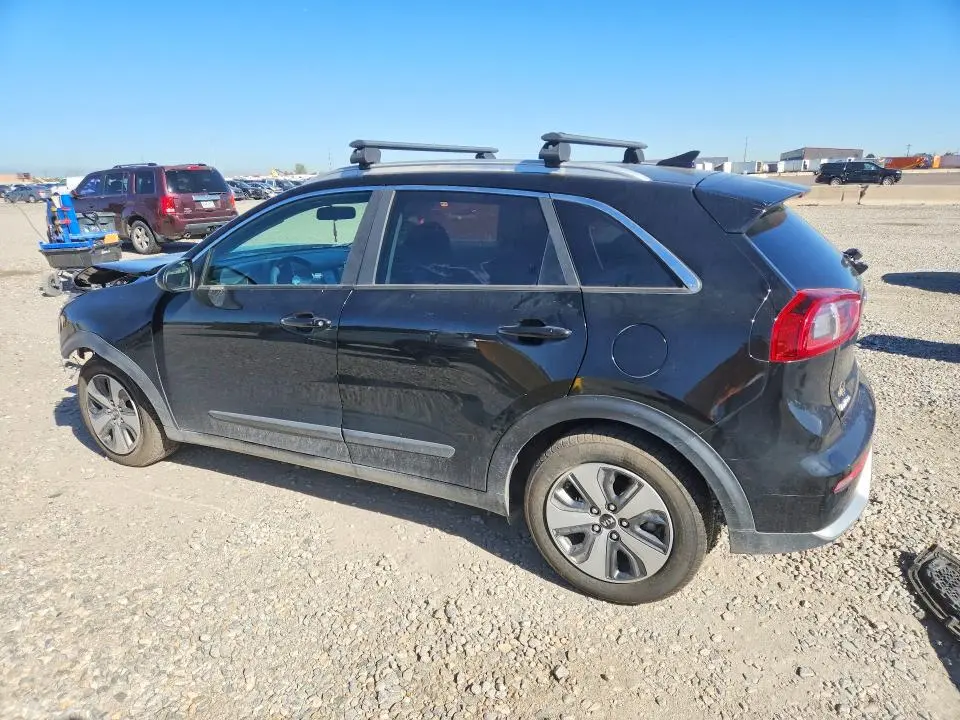 2018 KIA NIRO LX  