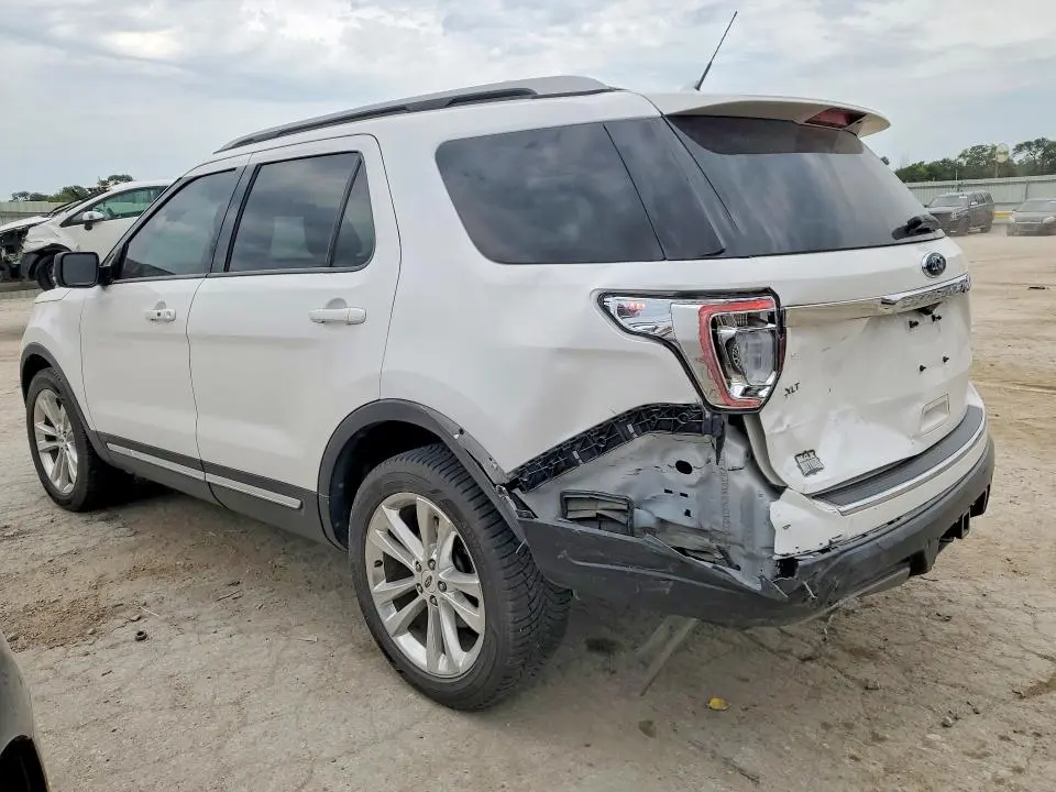 2018 FORD EXPLORER XLT  