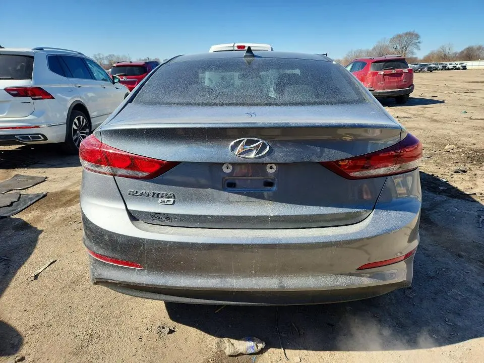 2017 HYUNDAI ELANTRA SE  