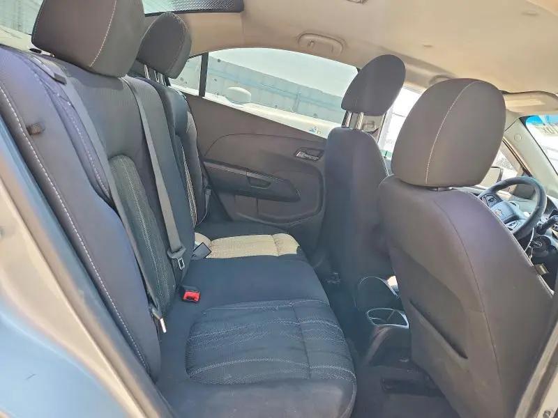 2012 CHEVROLET SONIC LT  