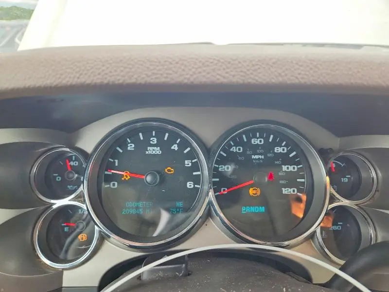 2013 CHEVROLET SILVERADO C1500 LT  