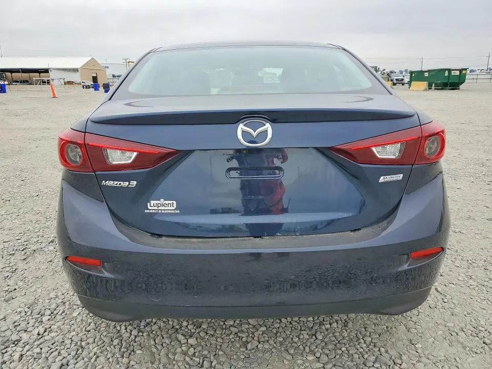 2016 MAZDA 3 TOURING  