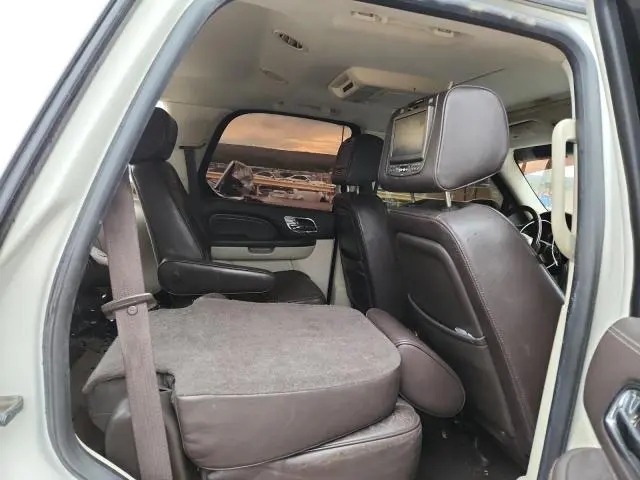 2014 CADILLAC ESCALADE PLATINUM  