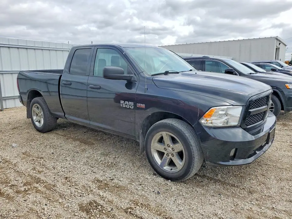 2015 RAM 1500 ST  