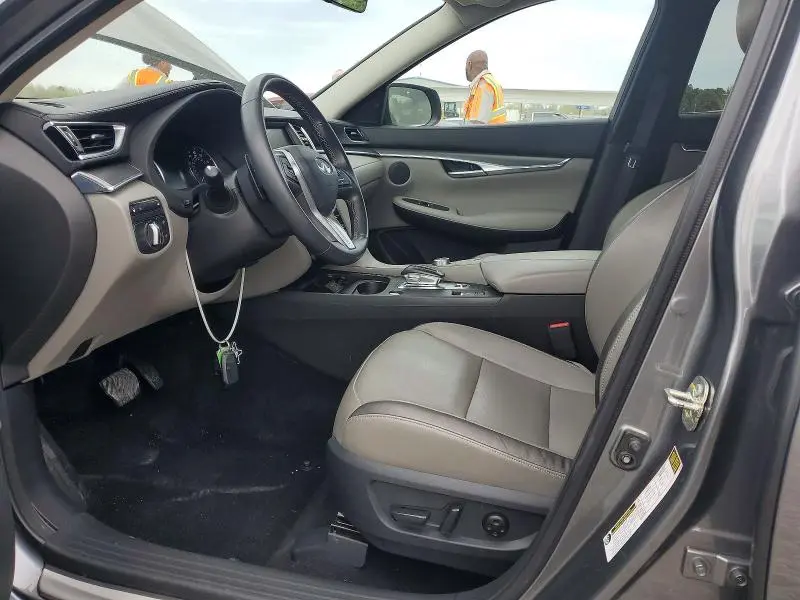 2024 INFINITI QX50 LUXE  