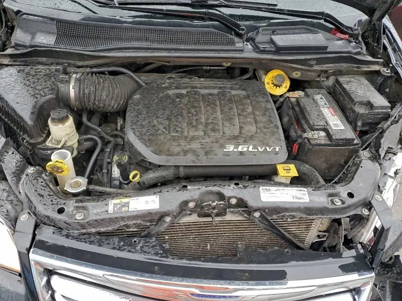 2015 CHRYSLER TOWN & COUNTRY LIMITED PLATINUM  