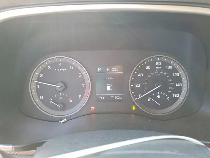 2019 HYUNDAI TUCSON SE  