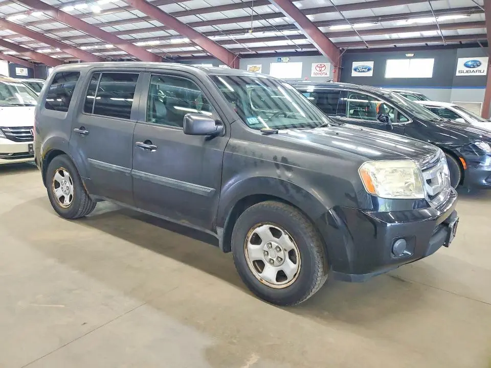 2011 HONDA PILOT LX  