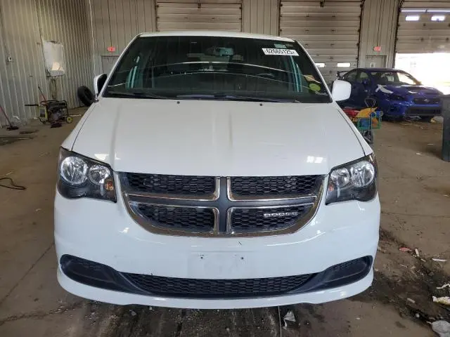 2017 DODGE GRAND CARAVAN SE  