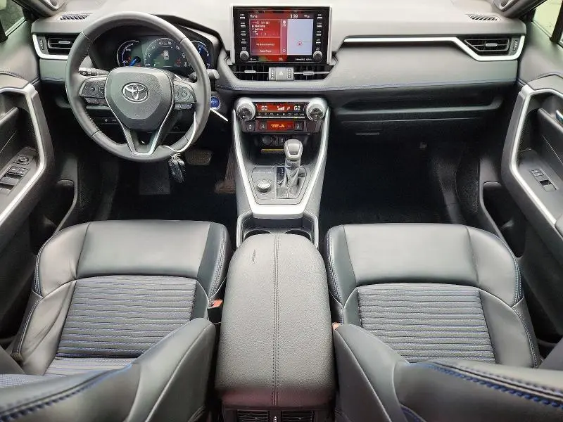 2020 TOYOTA RAV4 XSE  
