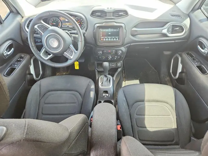 2021 JEEP RENEGADE LATITUDE  