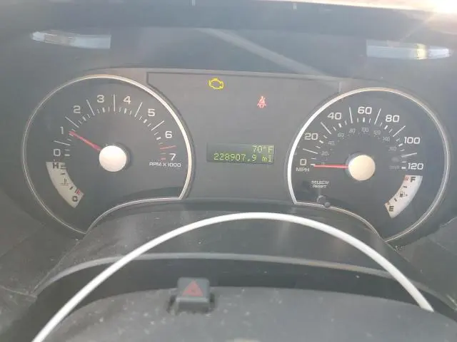 2010 FORD EXPLORER XLT  