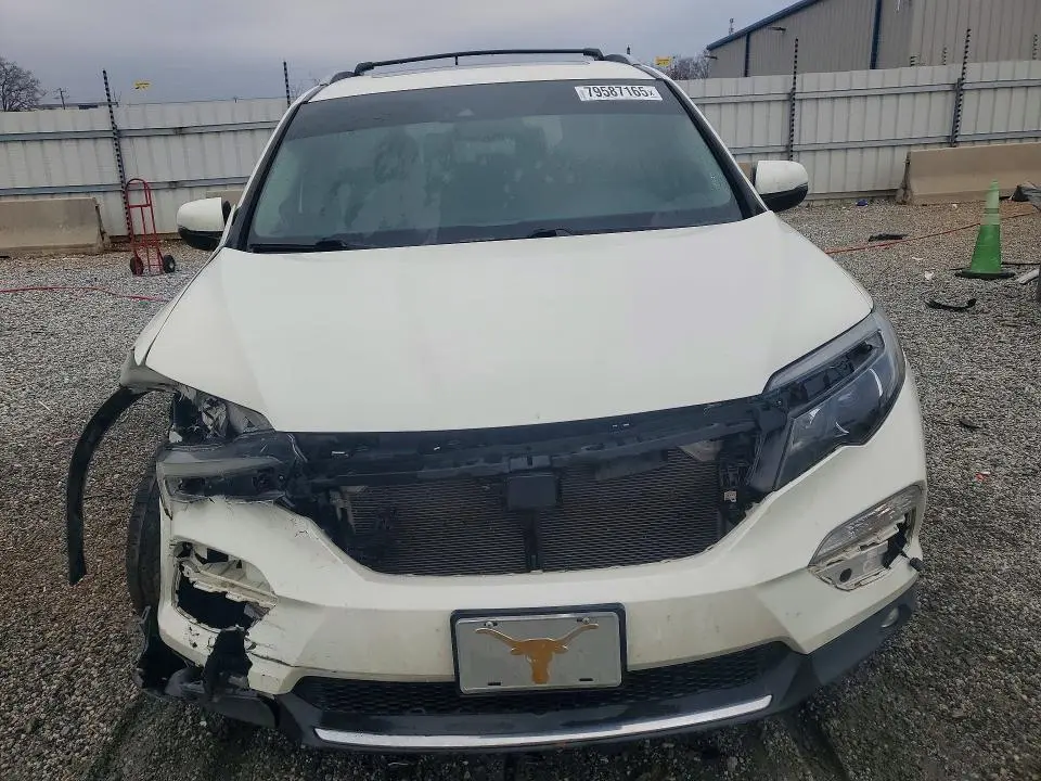 2017 HONDA PILOT ELITE  