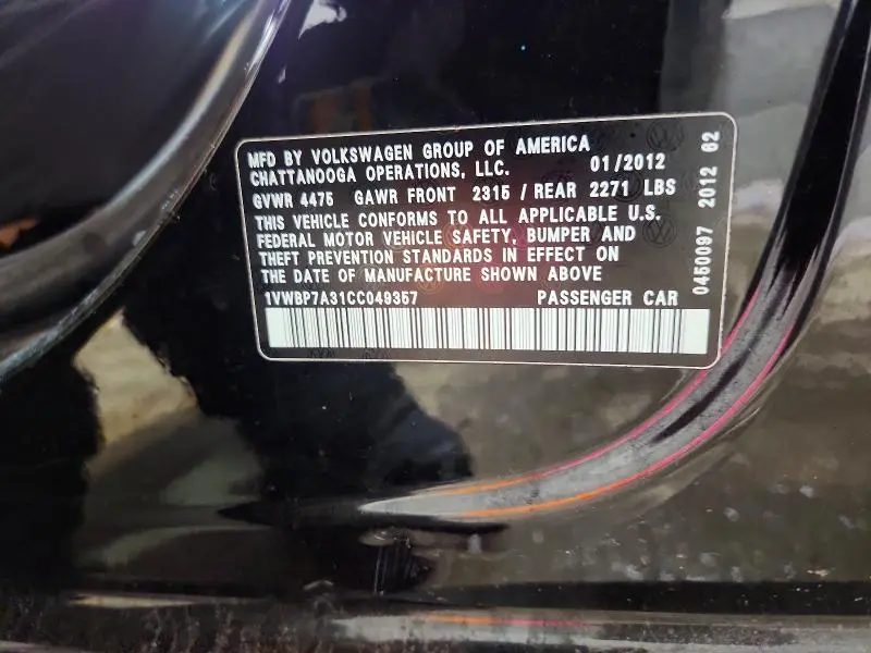 2012 VOLKSWAGEN PASSAT SE  