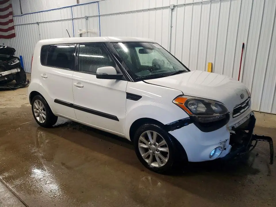 2012 KIA SOUL +  