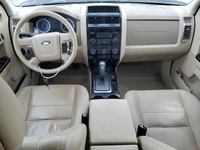 2011 FORD ESCAPE LIMITED  