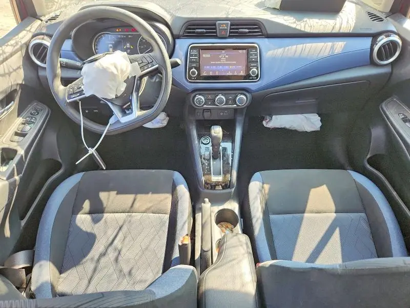 2024 NISSAN VERSA SV  