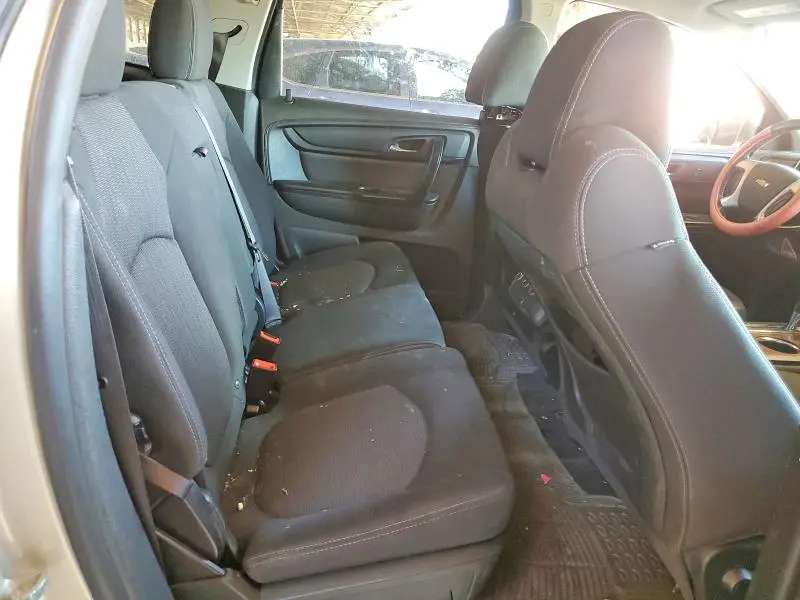 2014 CHEVROLET TRAVERSE LT  