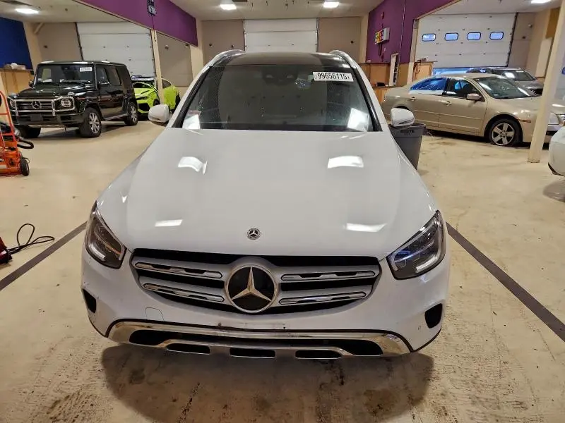 2021 MERCEDES-BENZ GLC 300 4MATIC  