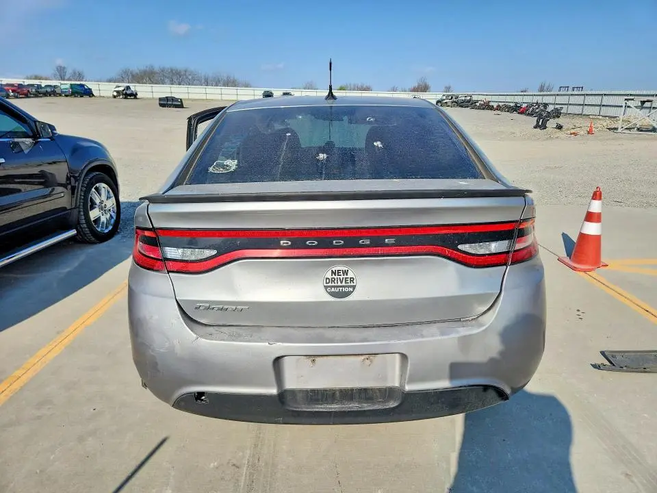 2015 DODGE DART SE  