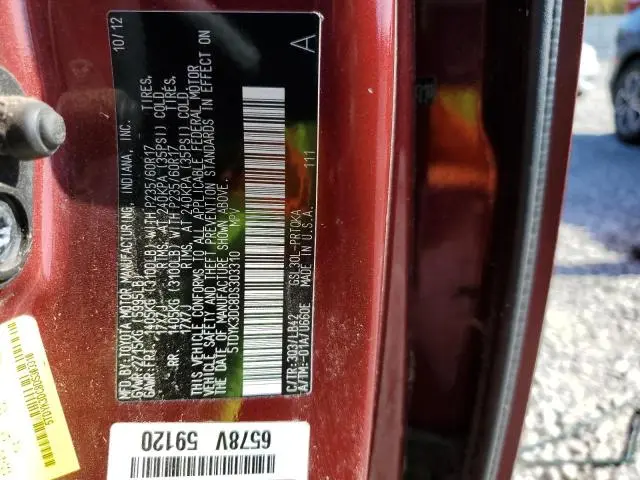 2013 TOYOTA SIENNA XLE  