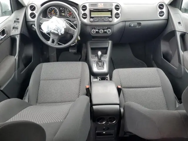 2011 VOLKSWAGEN TIGUAN S  