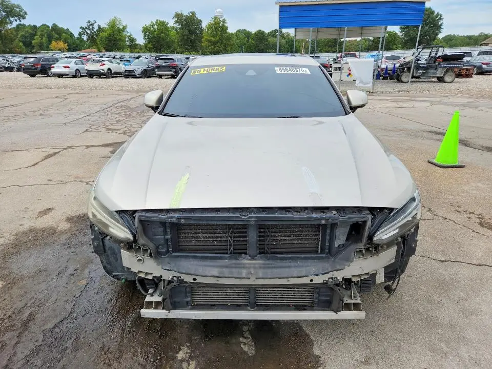 2018 VOLVO S90 T5 MOMENTUM  