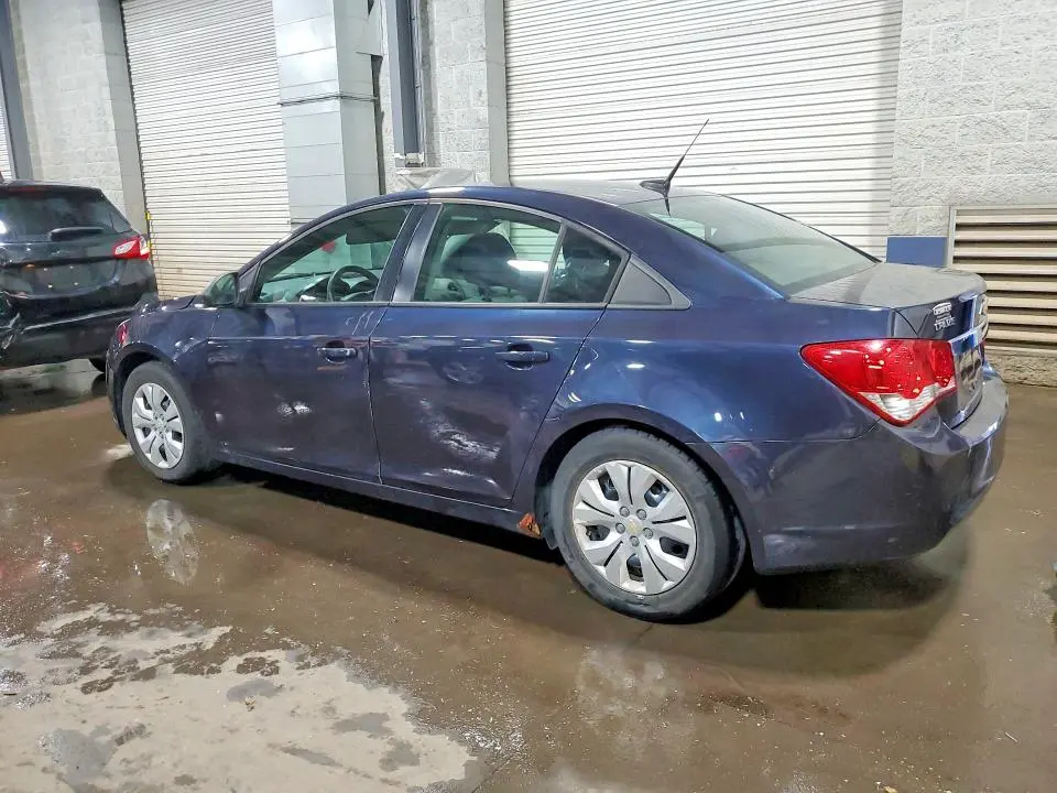 2014 CHEVROLET CRUZE LS  