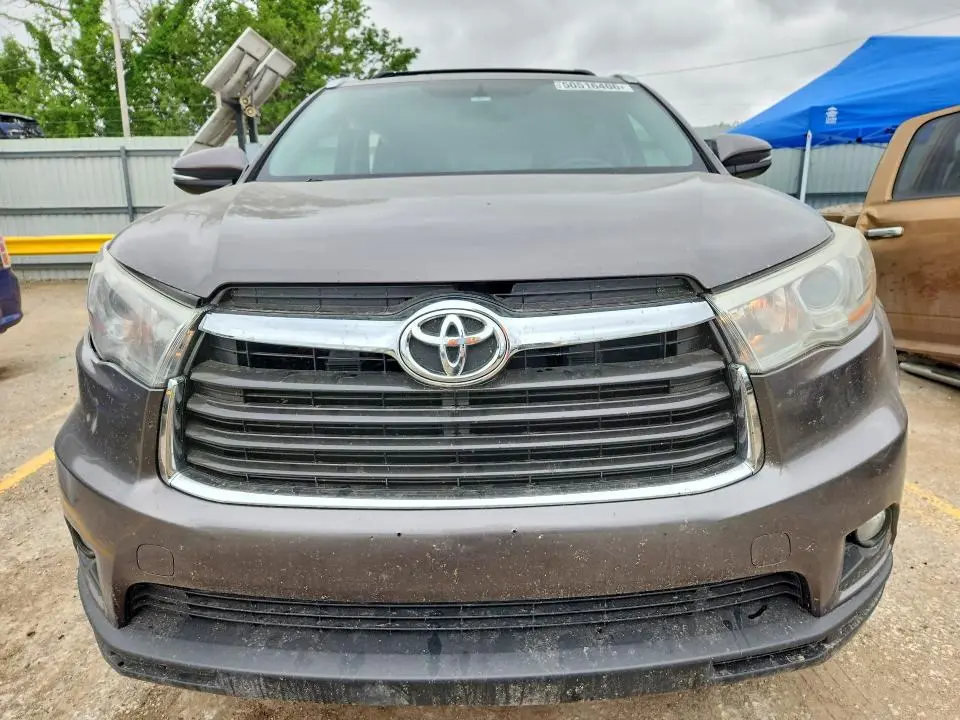 2015 TOYOTA HIGHLANDER LIMITED  