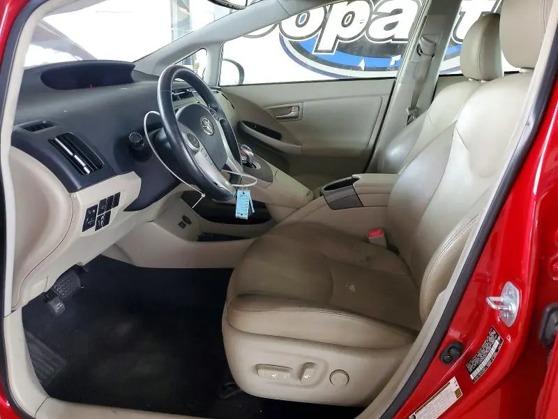 2013 TOYOTA PRIUS FIVE  