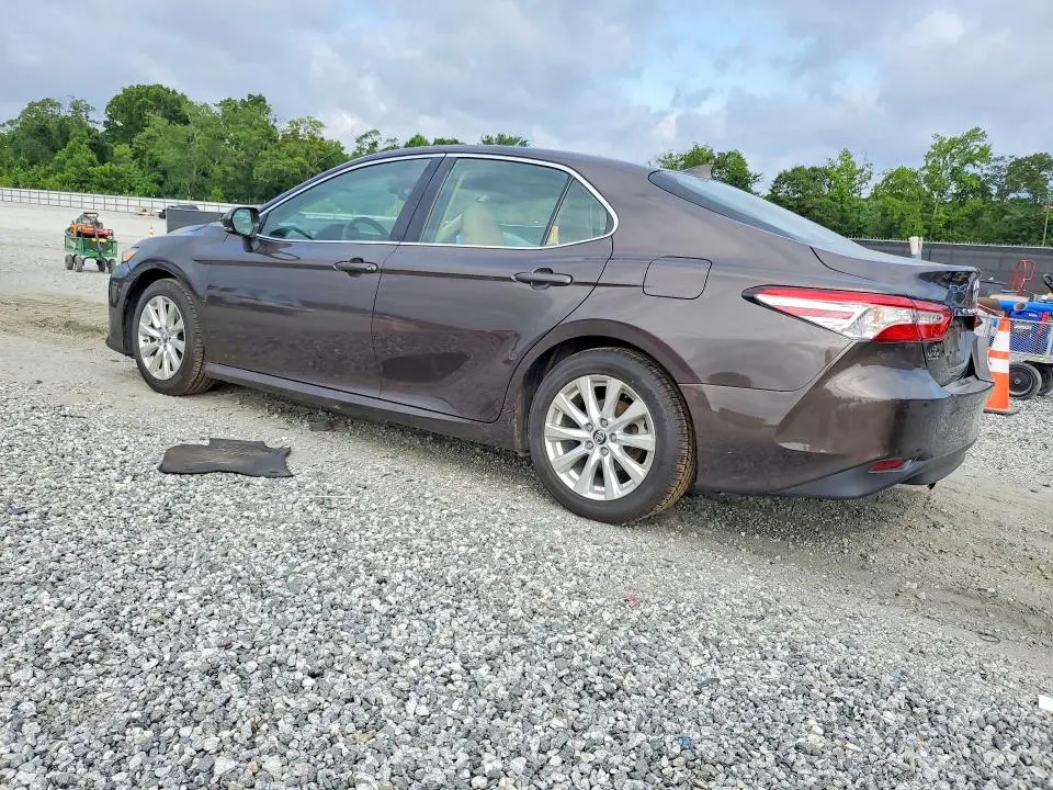 2019 TOYOTA CAMRY LE  