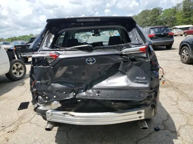 2022 TOYOTA RAV4 XLE