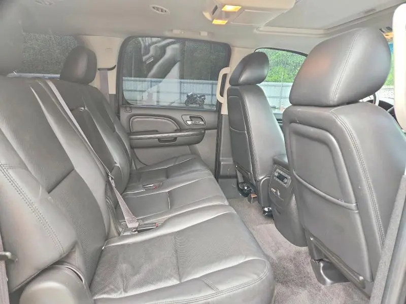 2011 GMC YUKON XL DENALI  