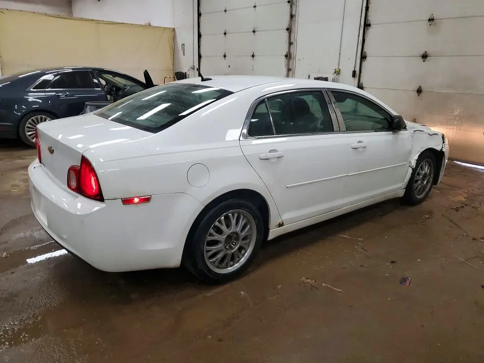 2011 CHEVROLET MALIBU LS  
