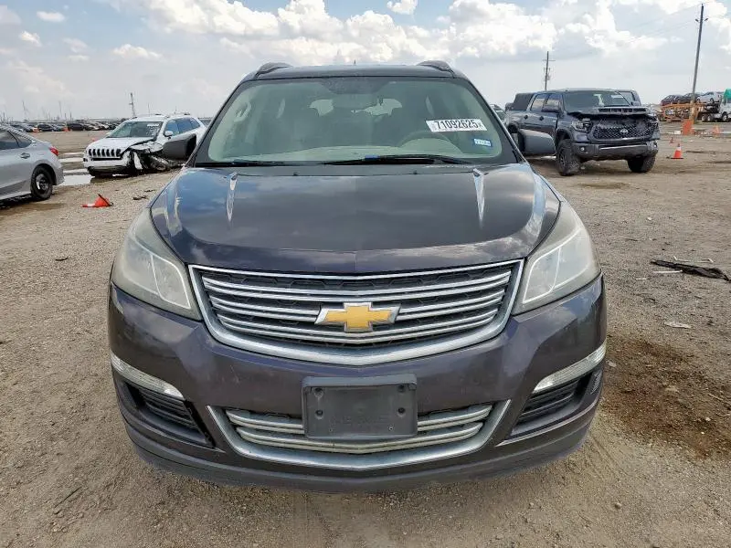 2016 CHEVROLET TRAVERSE LS  