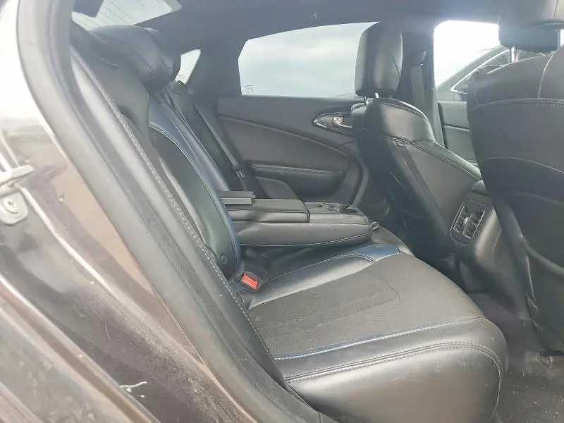 2015 CHRYSLER 200 S  