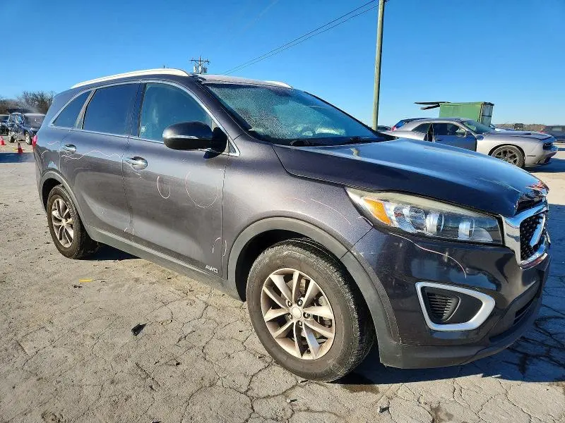 2016 KIA SORENTO LX  