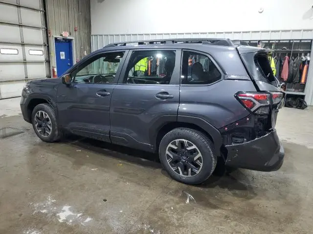 2025 SUBARU FORESTER   