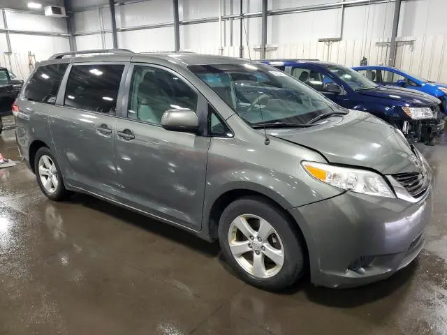 2011 TOYOTA SIENNA LE  