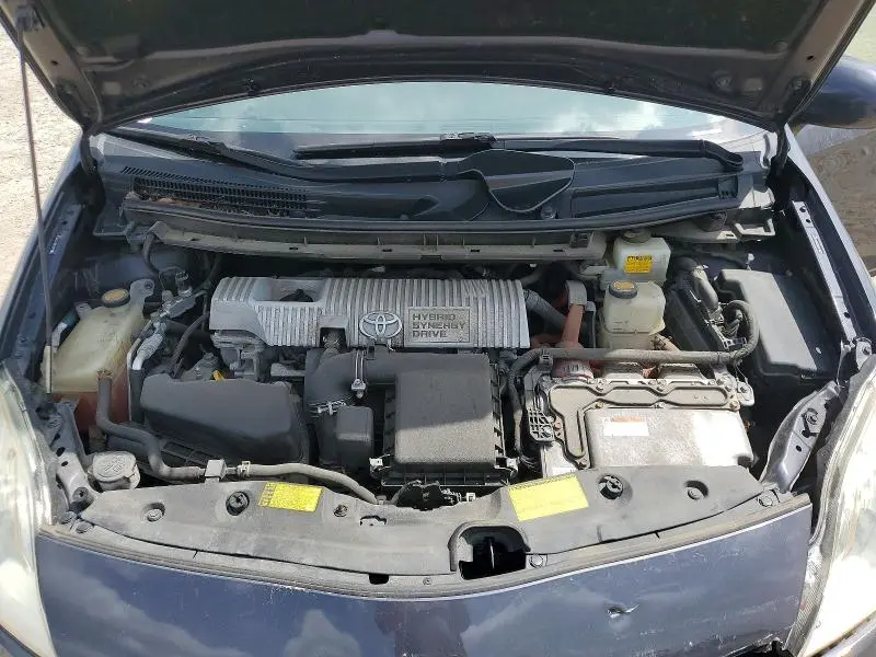2012 TOYOTA PRIUS THREE  