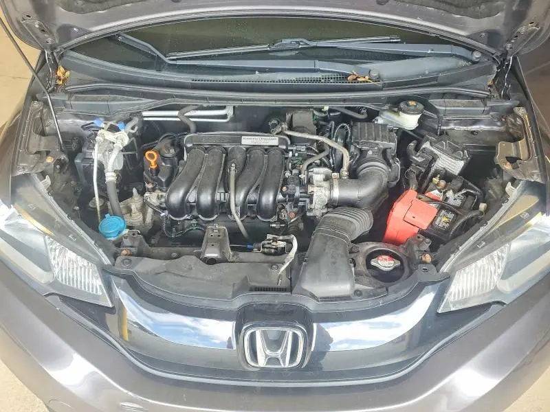 2015 HONDA FIT LX  