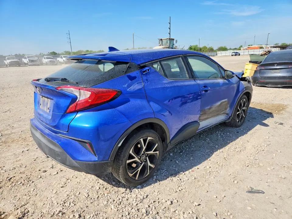 2018 TOYOTA C-HR XLE PREMIUM  