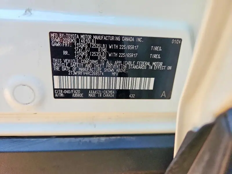 2024 TOYOTA RAV4 XLE  